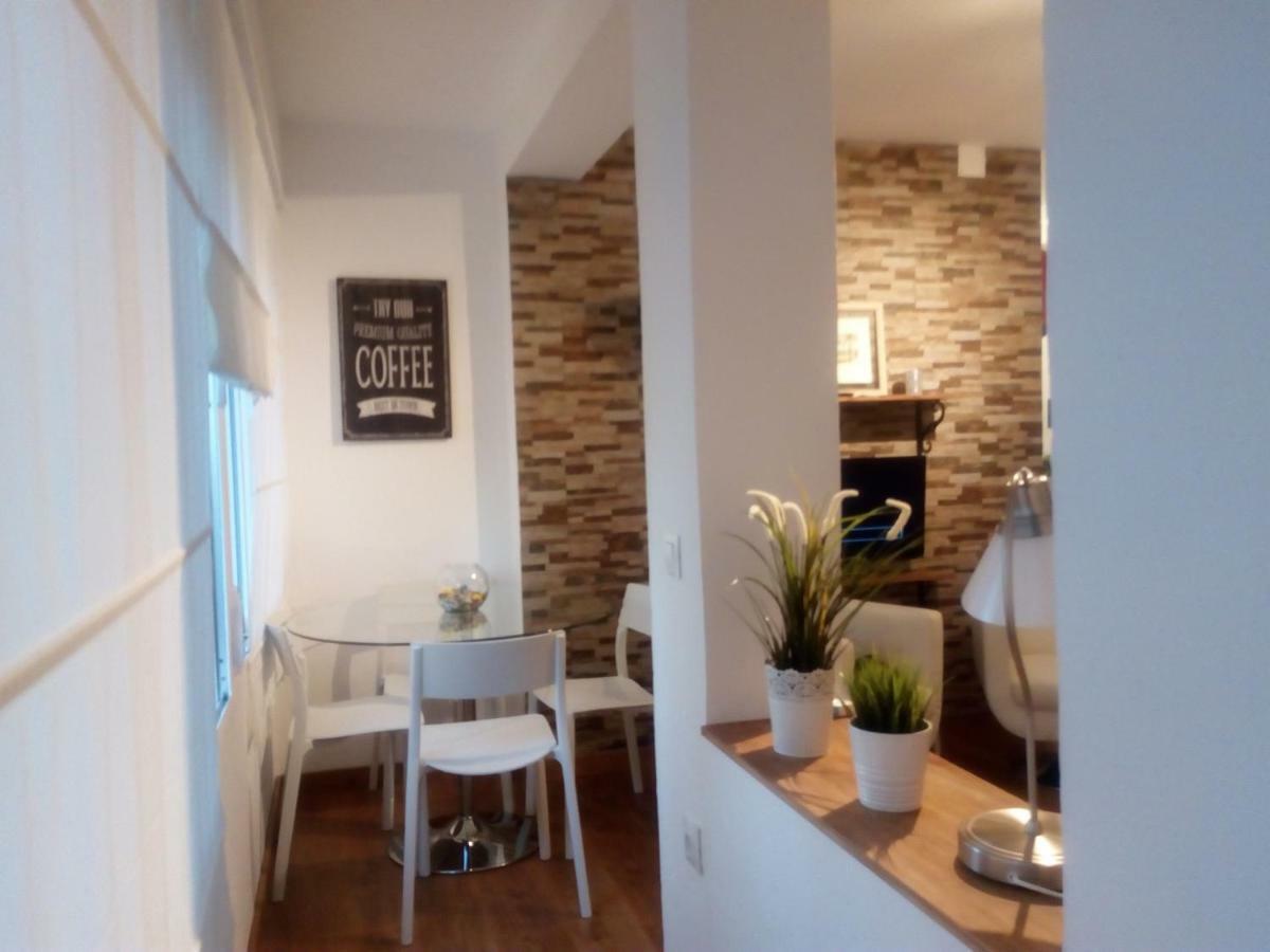 Apartment Triana To Sevilla Eksteriør billede