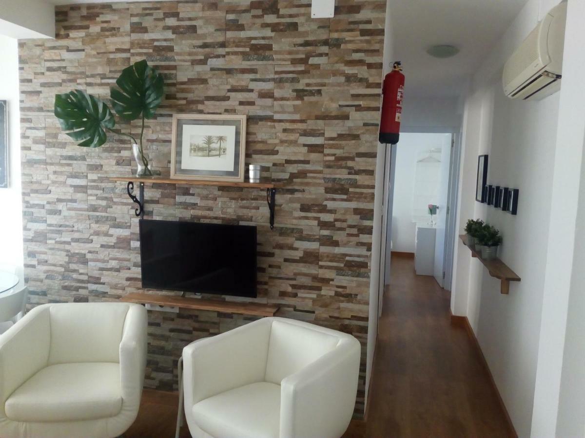 Apartment Triana To Sevilla Eksteriør billede